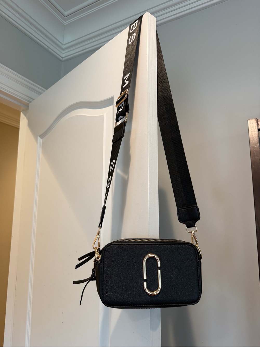 Fashion crossbody bag black, gold and white